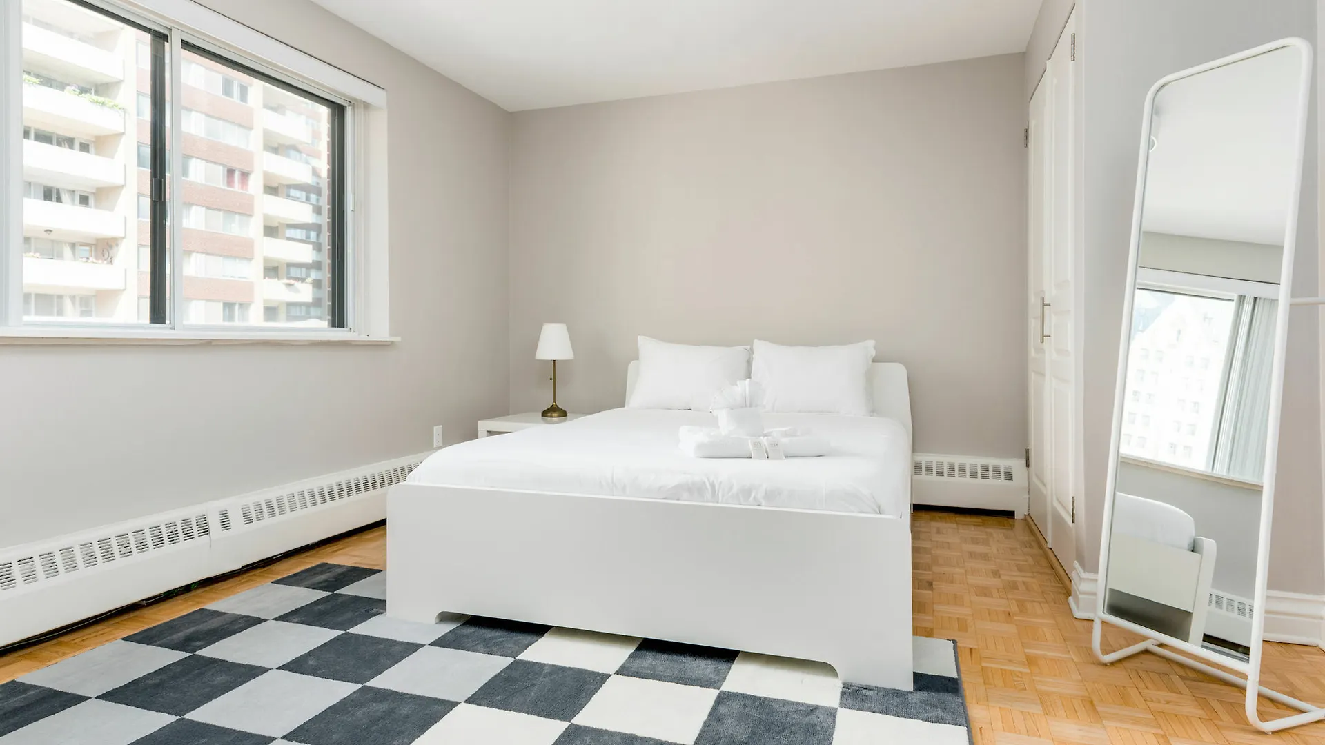 Sleek 2Br In Downtown Mtl By Sonder Apartment Montreal 0*,  Canada